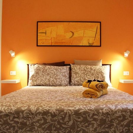 Il Giardino Di Laura Private Rooms Mondello Dış mekan fotoğraf