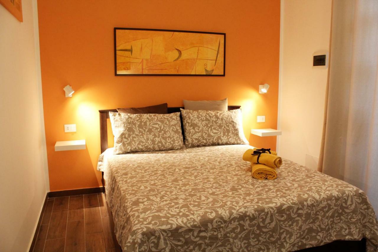 Il Giardino Di Laura Private Rooms Mondello Dış mekan fotoğraf
